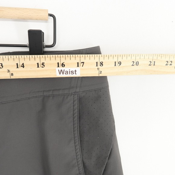 Stio Gray Athletic Shorts - Picture 6 of 12